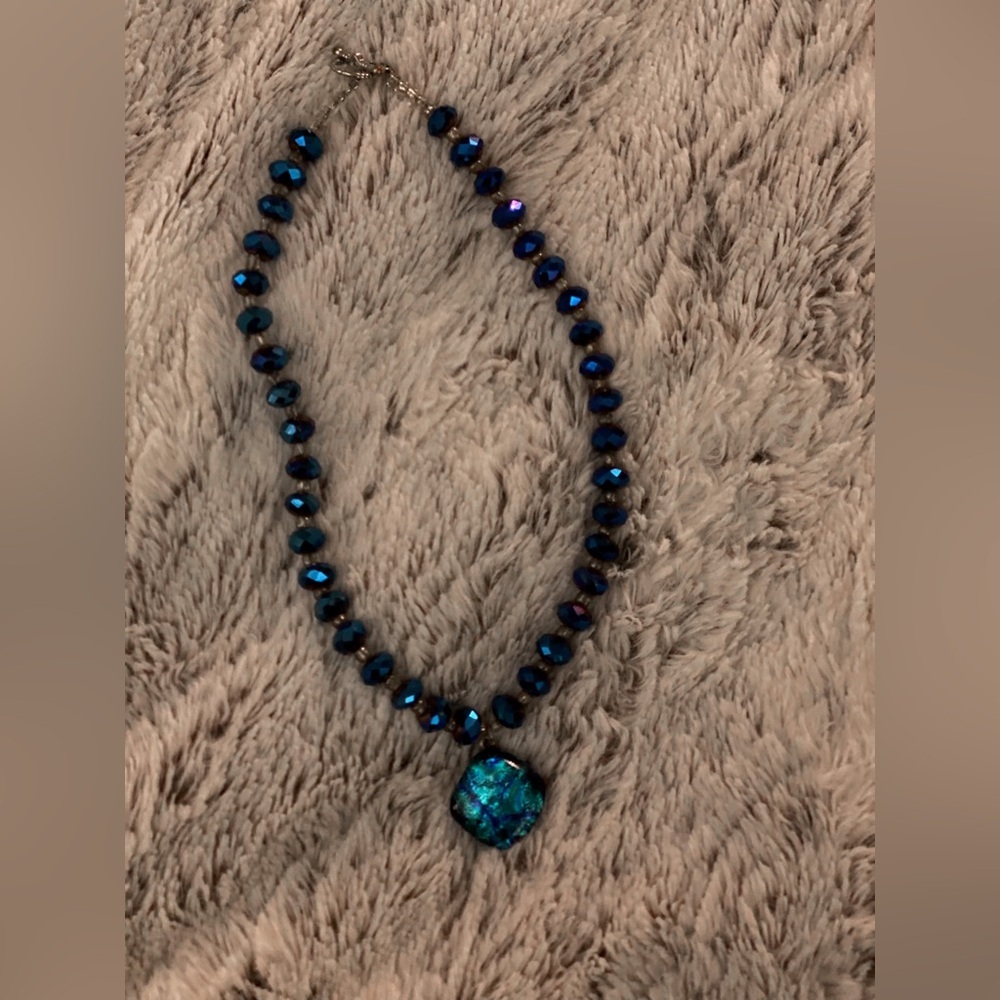 BEAUTIFUL HANDMADE BLUE SAPPHIRE COSTUME JEWELRY NECKLACE   EXCELLENT CONDITION